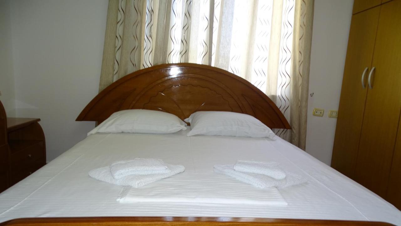 Cozy Central Apartment Ksamil Ngoại thất bức ảnh